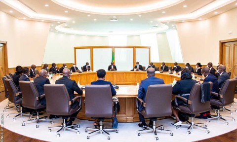 Le gouvernement lève les mesures restrictives et préventives liées au coronavirus