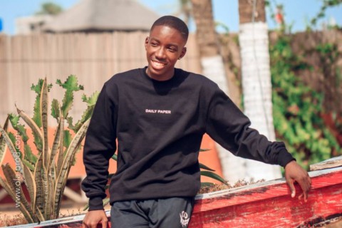 EL MVNOLO DÉCLENCHE UN UPPERCUT MUSICAL !