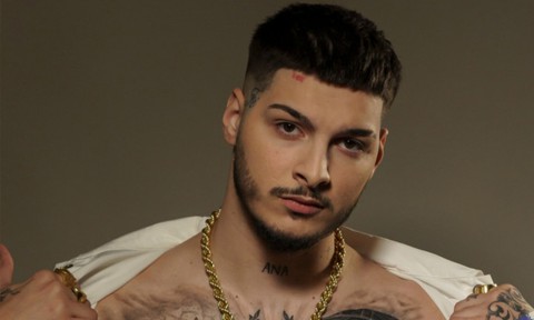 Le chanteur espagnol RVFC s'approprie le morceau « Tigini » !