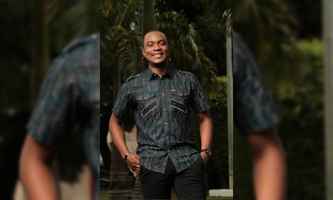 CHARLES AMOUSSOU : UN TOUCHE À TOUT DEVENU PROFESSIONNEL EN MULTIMÉDIA !