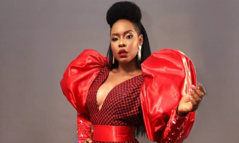 Yemi Alade, la chanteuse nigériane victime d’un accident de voiture !